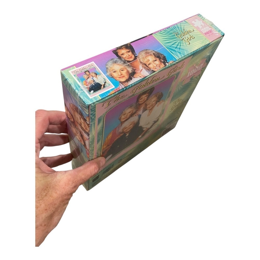 NEW IN BOX The Golden Girls 1000 Piece Jigsaw Puzzle Unopened brand new wrapped - Picture 5 of 5